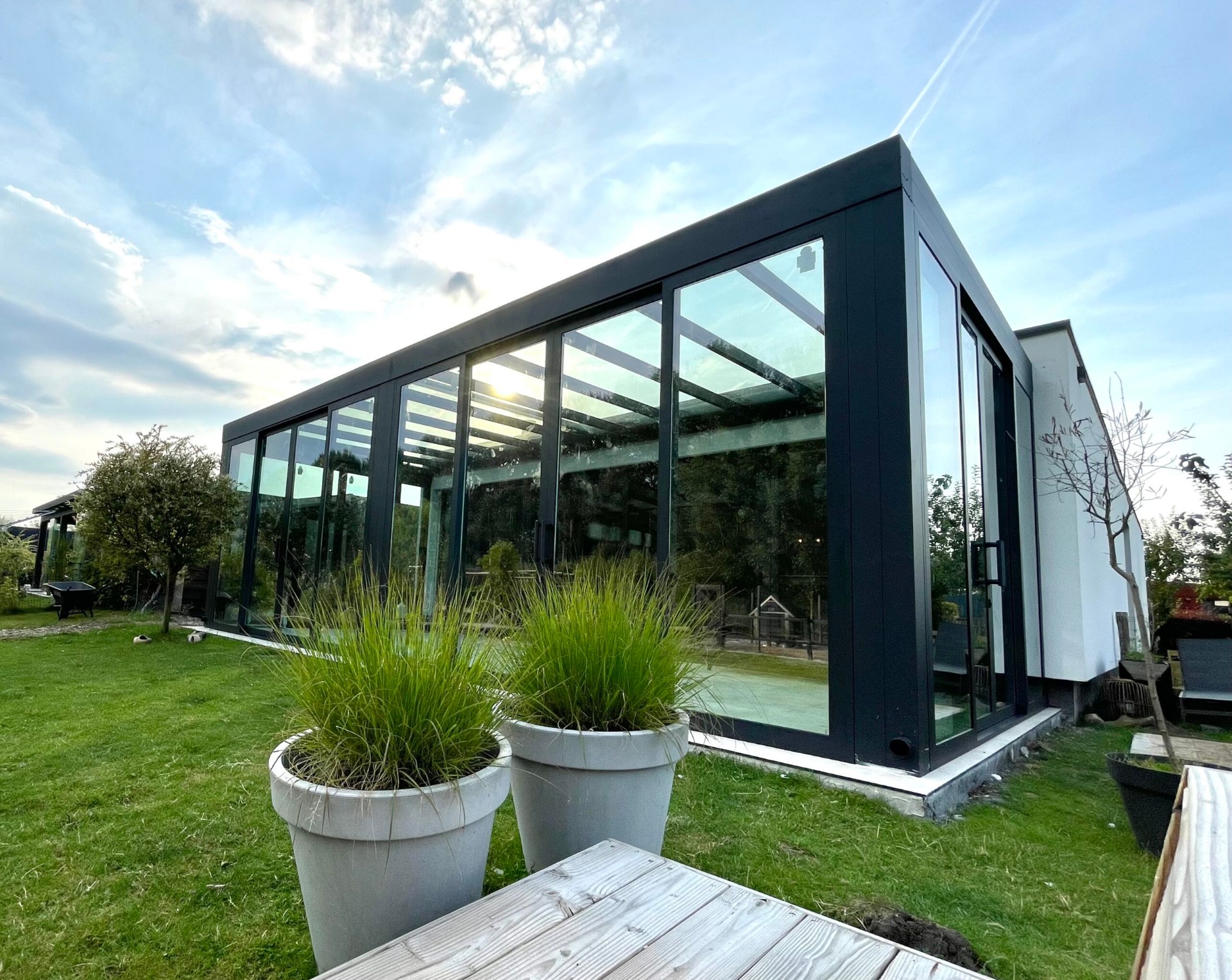 Detail van aluminium Cube veranda constructie